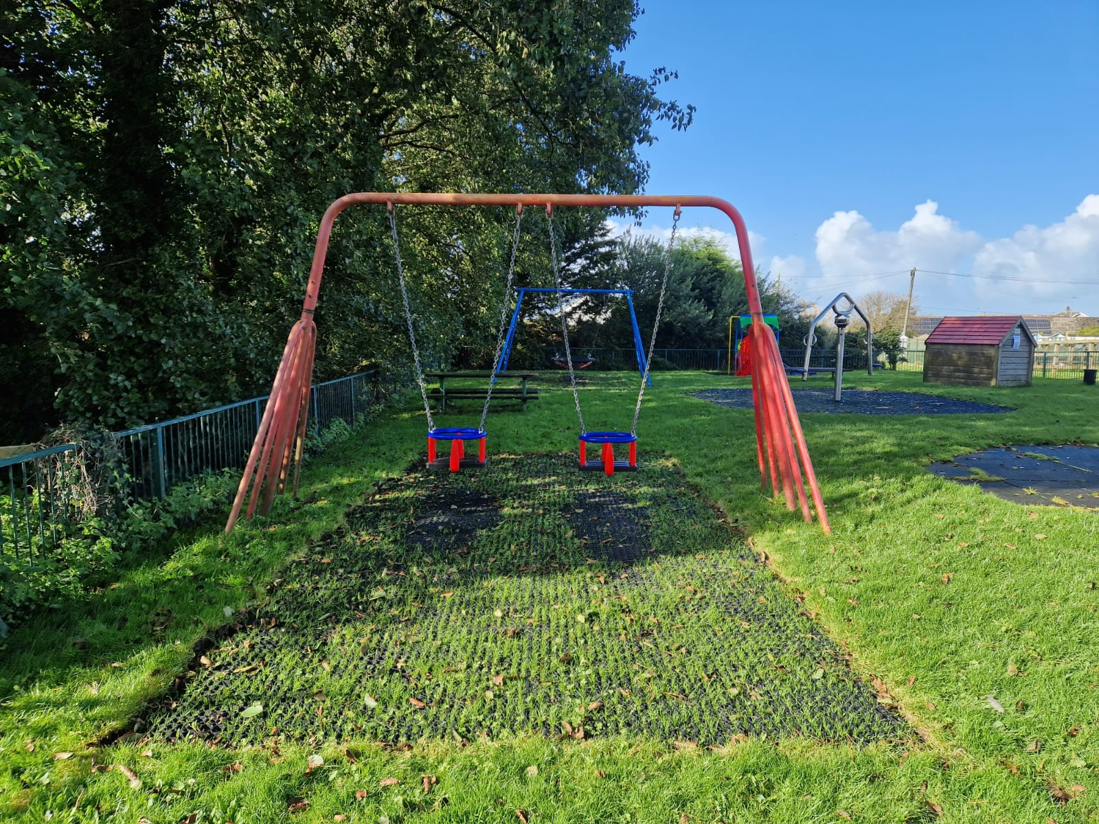Cellular Rubber Grass Mats